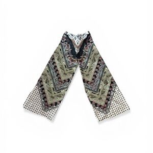 Alice + Olivia Black & Cream Paisley Print Scarf